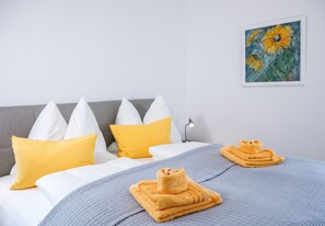 2 bedrooms, soundproofing, iron/ironing board, WiFi