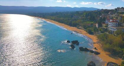 Beautiful home in Koroni