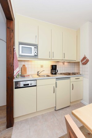 Fridge, microwave, dishwasher