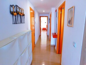 Interior - Holiday apartment with sea views in Salatar, Roses (ROSES)