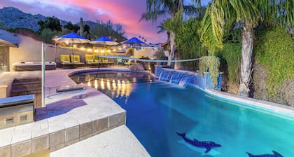 Beach House Feel in the Desert Family Mini Resort