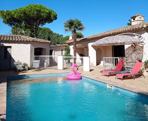 Piscine extérieure