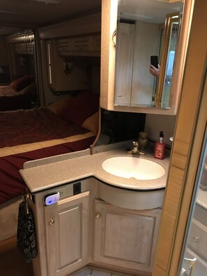 1 bedroom, in-room safe, free WiFi, bed sheets