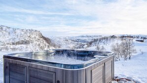 Utendørs boblebad