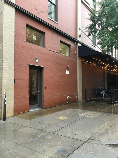 "Market View" 2Br, 2ba, Best view of the Market Square, Great Location