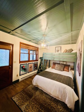 4 habitaciones, tabla de planchar con plancha y wifi gratis
