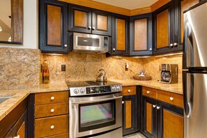 Fridge, microwave, oven, stovetop - Best Location on Historic Main St, Steps Away from Town Lift!  (Park City)