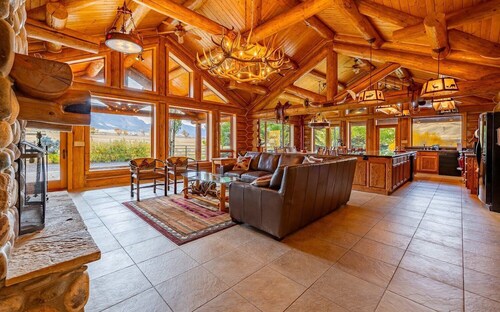 South Fork River Ranch- Private Fishing Pond, Direct River Access, Custom Amenities