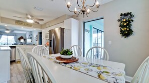Dining Room/Kitchen