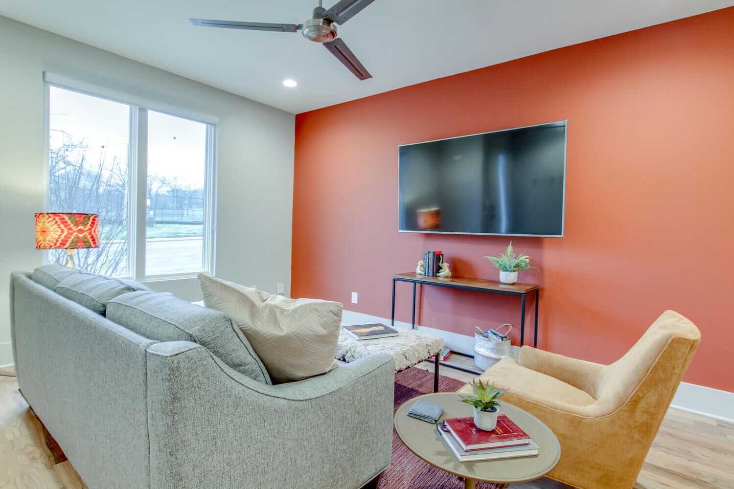Heat - Steaming Hot Townhome - Top Floor Balcony
