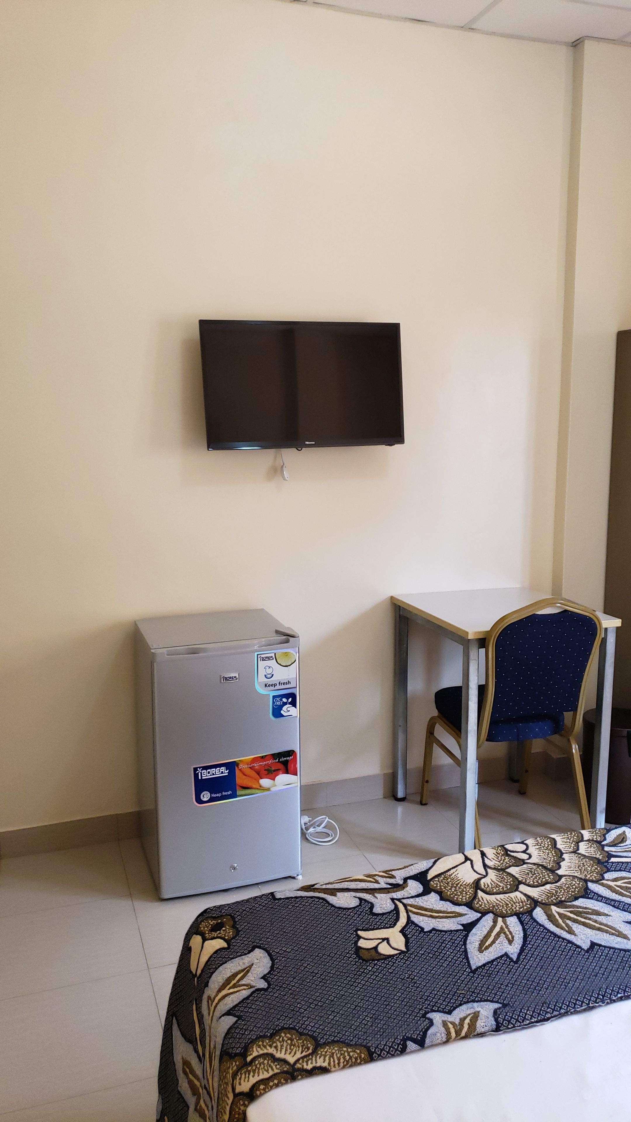 standard room, 1 queen bed | room amenity