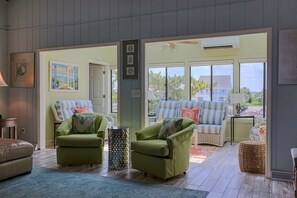 Smart-TV og DVD-spiller