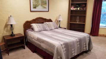 4 bedrooms, iron/ironing board, travel cot, free WiFi