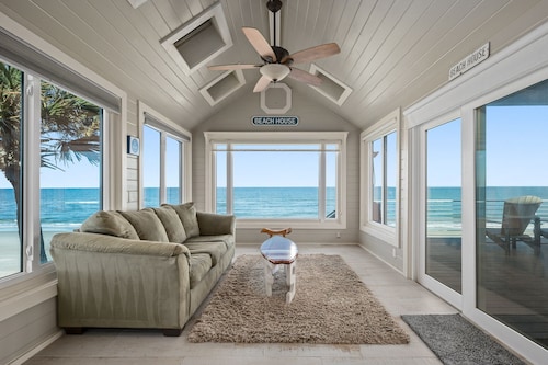 Beach Front Home w/ Large Deck/Fire Pit