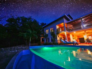 An infinity pool