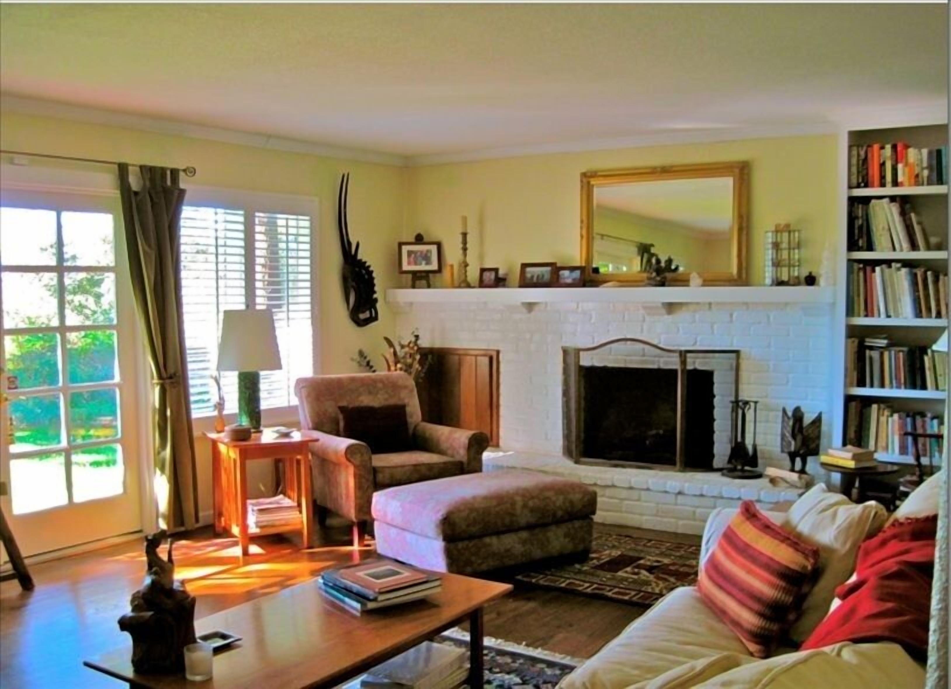 Private Healdsburg Retreat, 1.5 walk to town Plaza, nearby bus shuttle