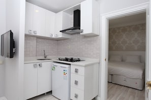 Apartment, 1 Bedroom | Private kitchen - Golden Spark Apart Hotel (Konyaalti)