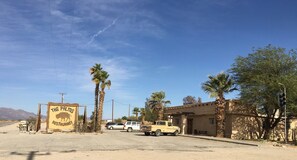 Aparcamiento en las instalaciones