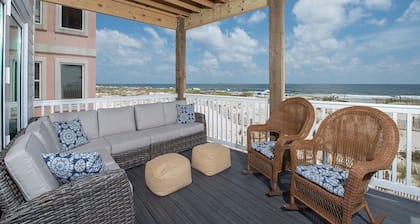 Beach front home with an EV charger! Time to live your Dream!