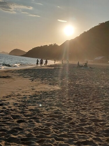 House on the north coast of boiçucanga, the most beautiful sunset on the entire coast.
