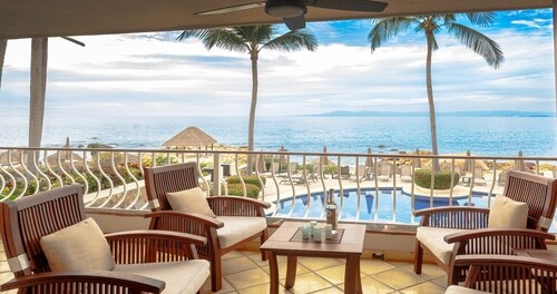 Ocean Front/Heated Pool, 6 Adults+ 2 kids under 12