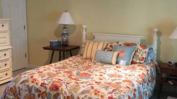 2 chambres, fer et planche Ă repasser, Wi-Fi gratuit, draps fournis