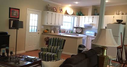 Relax & Enjoy all that Oxford has to offer & stay at the “LandShark Lounge”.