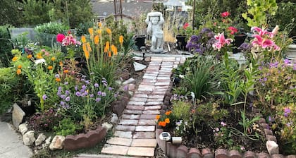 GREAT STUDIO IN PINOLE!