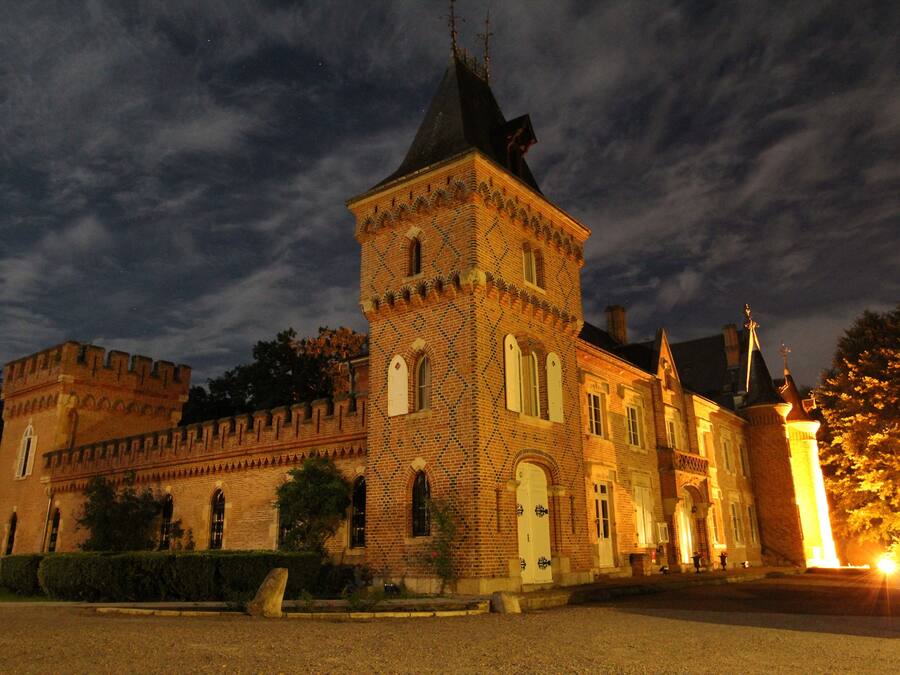 Front of property – evening/night