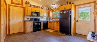 Perfect getaway at the foot of the Beartooth Mountains!