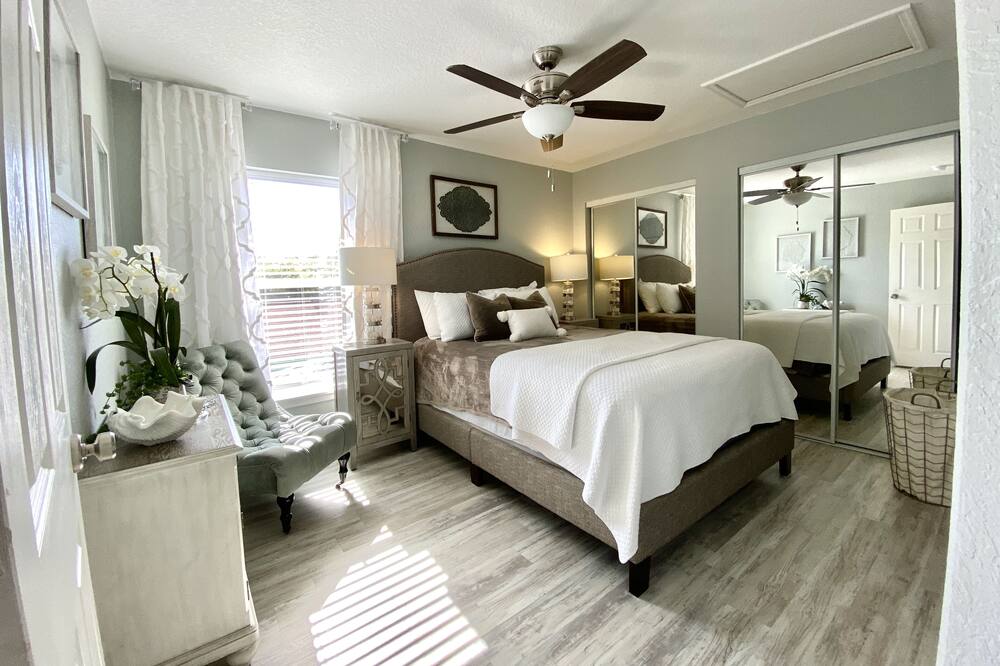 Safety Harbor Apartment