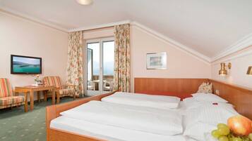 2 slaapkamers, een kluis op de kamer, een bureau