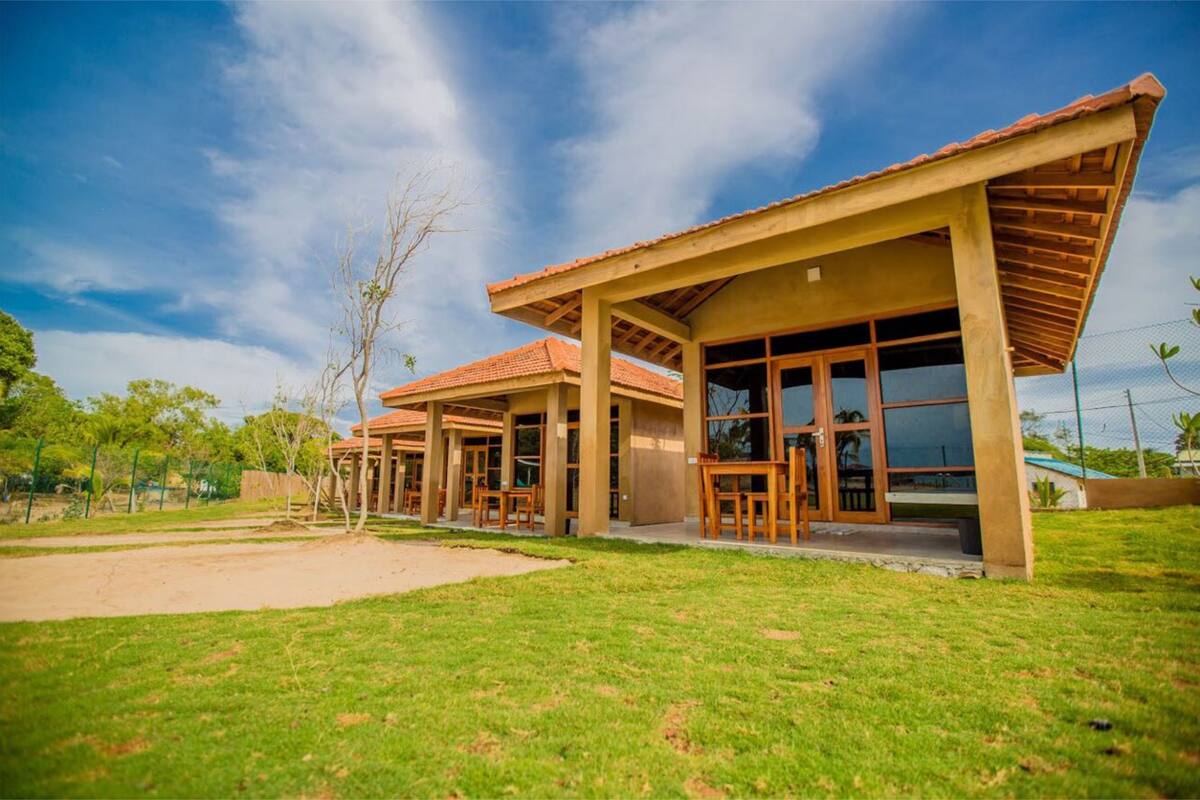 Chalet ejecutivo, 1 cama King size, vista a la playa | Jardín