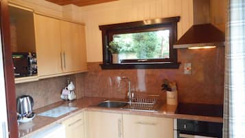 Cabin, nhiều giường | Bếp riêng | Tủ lạnh, lò vi sóng, lò nướng, bếp nấu