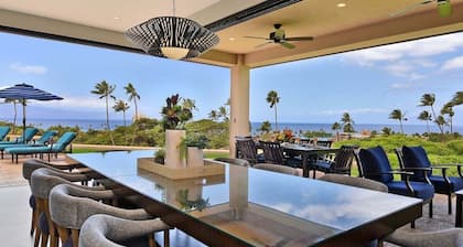 HALE NUI Luxury Retreat 5BD w Private Pool Hot Tub