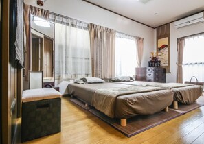 4 Schlafzimmer, Bügeleisen/Bügelbrett, kostenloses WLAN, Bettwäsche