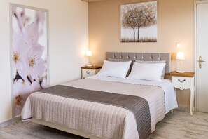 1 habitación, escritorio y insonorización 