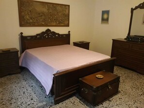 3 chambres, draps fournis