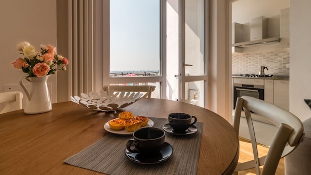 Dining - PADOVA TOWER 13TH FLOOR CITY VIEW SCIROCCO TERRACE (Padova)
