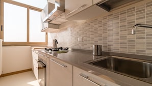 Private kitchen - PADOVA TOWER 13TH FLOOR CITY VIEW SCIROCCO TERRACE (Padova)