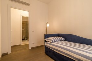 3 間睡房、熨斗/熨衫板、Wi-Fi