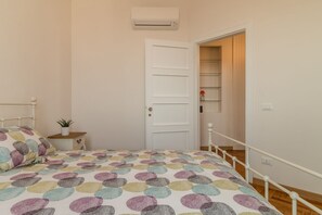3 bedrooms, WiFi