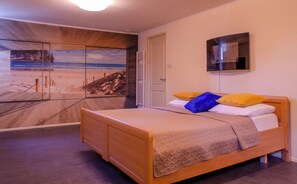 Chambre Confort, 2 lits une place (Blue)