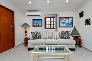 Smart TV, books, offices, computer monitors