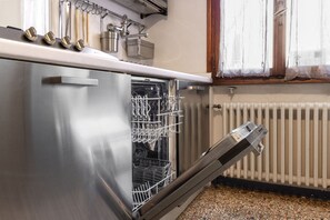 Niet-geclassificeerde afbeelding, 5 van 61, knop