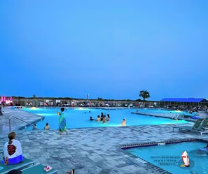 Outdoor pool - Ocean View Condo • NEWLY UPDATED! • Steps to Beach • Family Friendly • Sleeps 6 (Hilton Head Island)