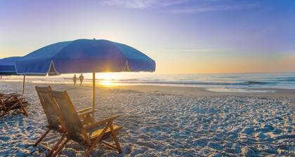 Ocean View Condo • NEWLY UPDATED! • Steps to Beach • Family Friendly • Sleeps 6