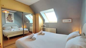 4 Schlafzimmer, BĂŒgeleisen/BĂŒgelbrett, Reisekinderbett, kostenloses WLAN