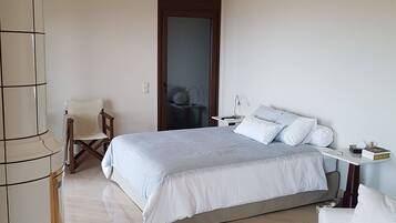 4 chambres, bureau, fer et planche à repasser, Wi-Fi gratuit