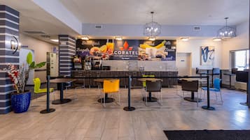 Petit déjeuner continental compris tous les jours